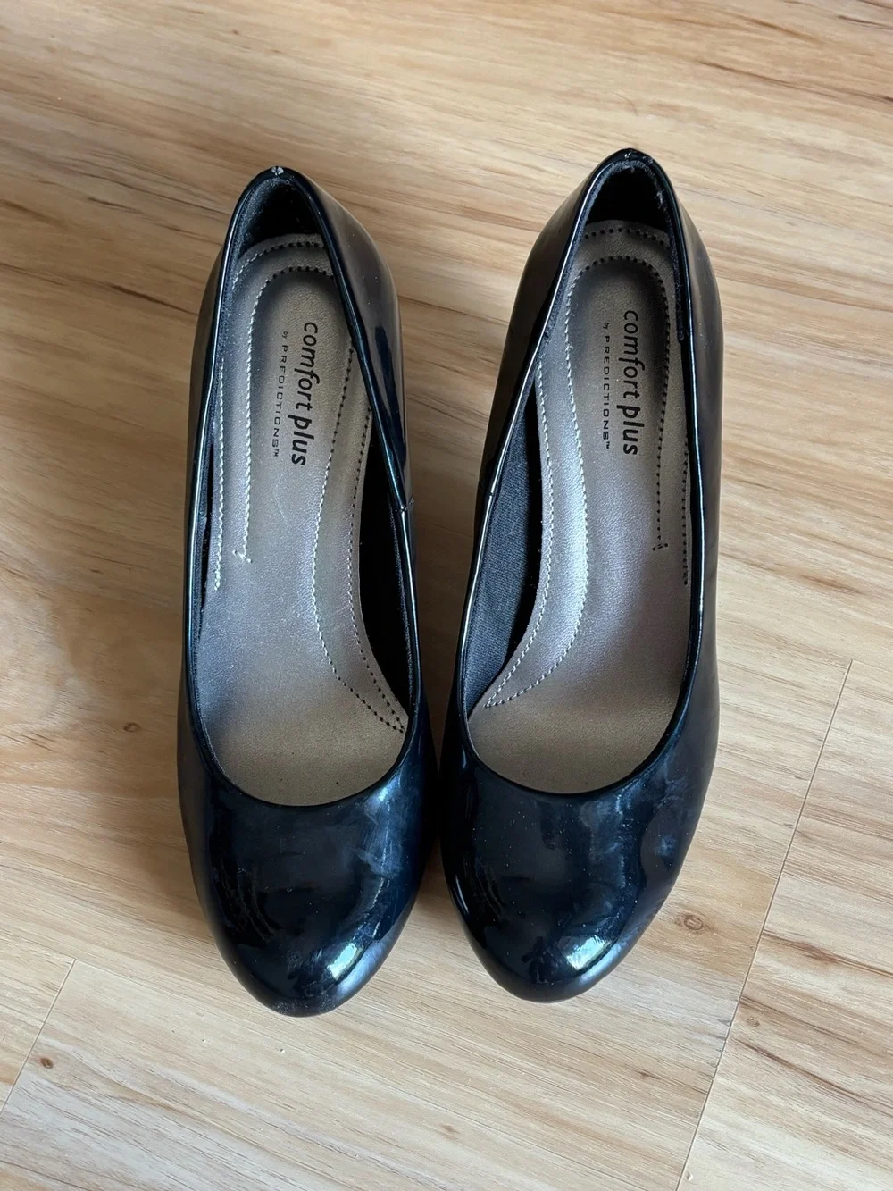 Comfort Plus Black Patent Round-Toe Heels